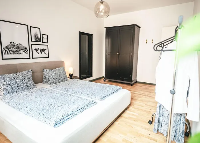 아파트 The Gallery